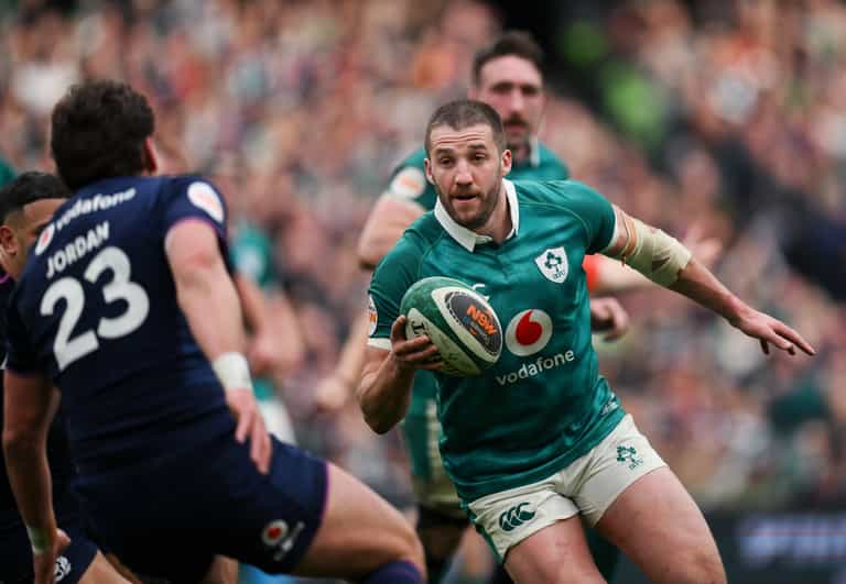 Stuart McCloskey recalls “chaotic” night out cheering for rivals