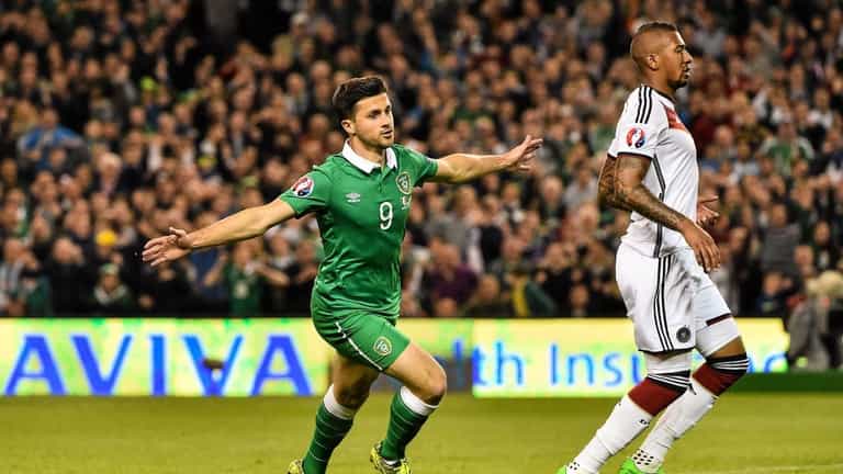 WATCH: Shane Long might have the best voice we’ve ever heard from a sportsperson